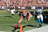 2010.11.28 - Panthers at Browns